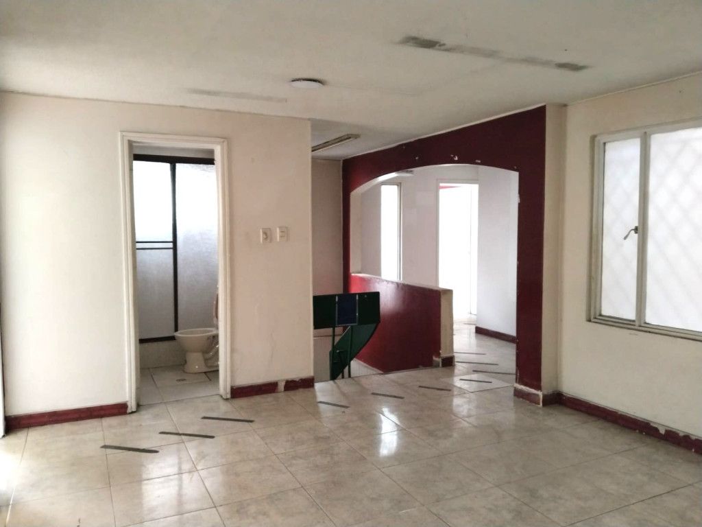 Casa en venta Cundinamarca Bogotá San Luis 437 m2 Habitaciones 12 Baños 6 Garajes 1 Precio $2000000000