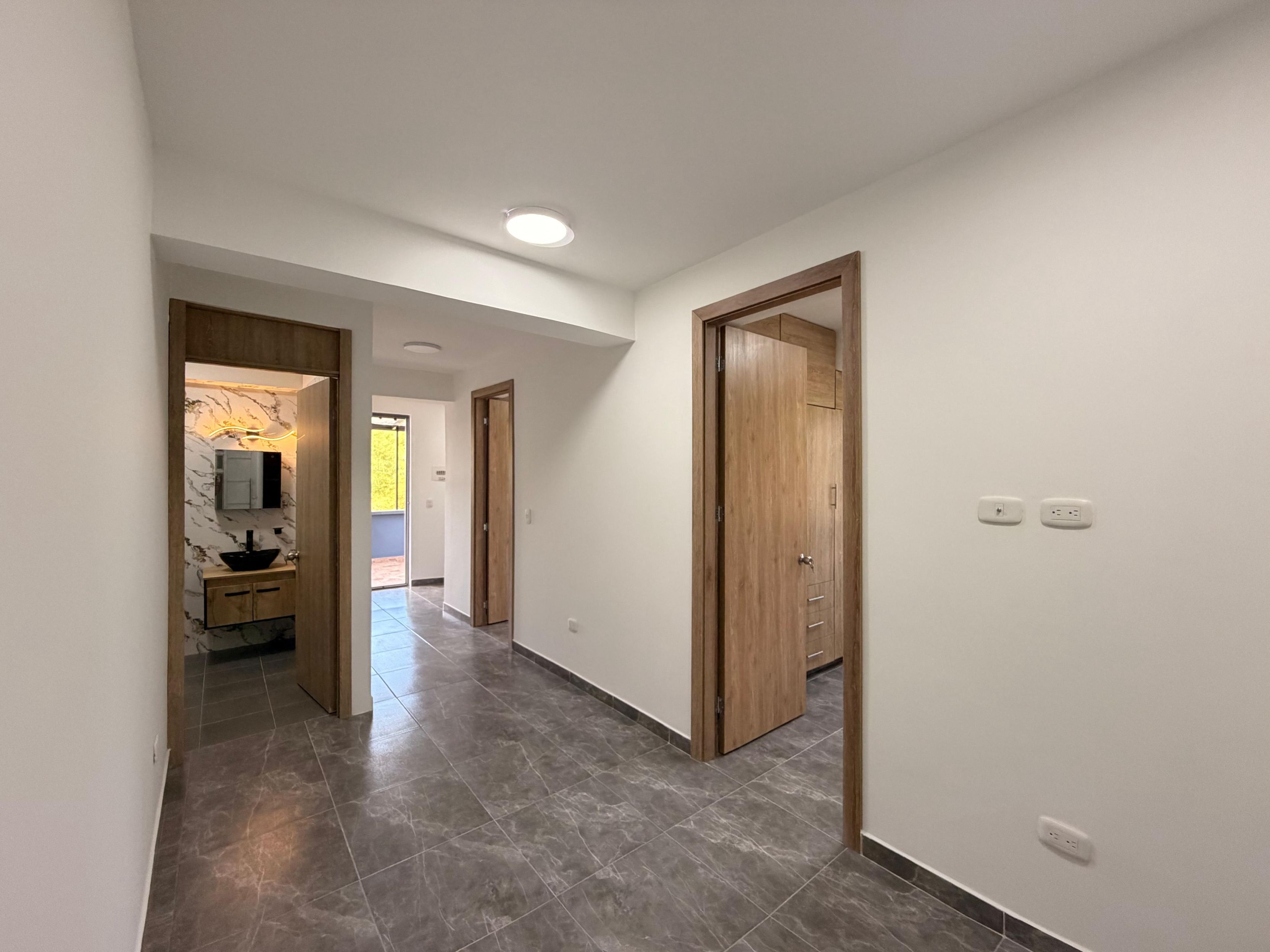Apartamento en arriendo Risaralda Dosquebradas El Estanquillo Bajo 48 m2 Habitaciones 2 Baños 1 Garajes 0 Precio $1100000