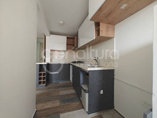 Apartamento en arriendo Antioquia Itagüí Vereda El Porvenir 67 m2 Habitaciones 3 Baños 2 Garajes 1 Precio $2700000