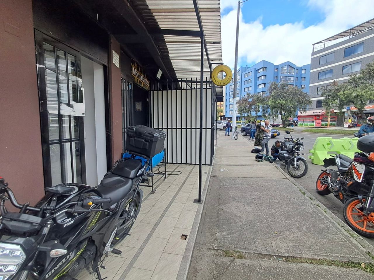 Local en arriendo Cundinamarca Bogotá Quinta Paredes 7 m2 Habitaciones 0 Baños 0 Garajes 0 Precio $2000000