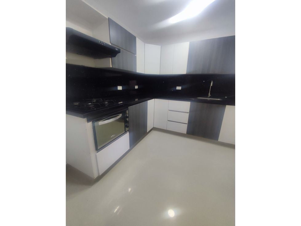 Apartamento en arriendo Antioquia Medellín Urbanizacion Torres La Palma 98 m2 Habitaciones 3 Baños 2 Garajes 0 Precio $2200000