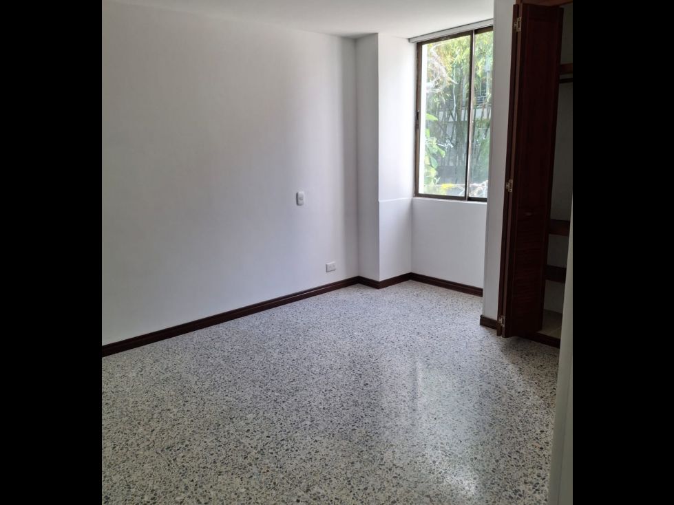 Apartaestudio en arriendo Risaralda Pereira Los Alpes 48 m2 Habitaciones 1 Baños 1 Garajes 1 Precio $1800000
