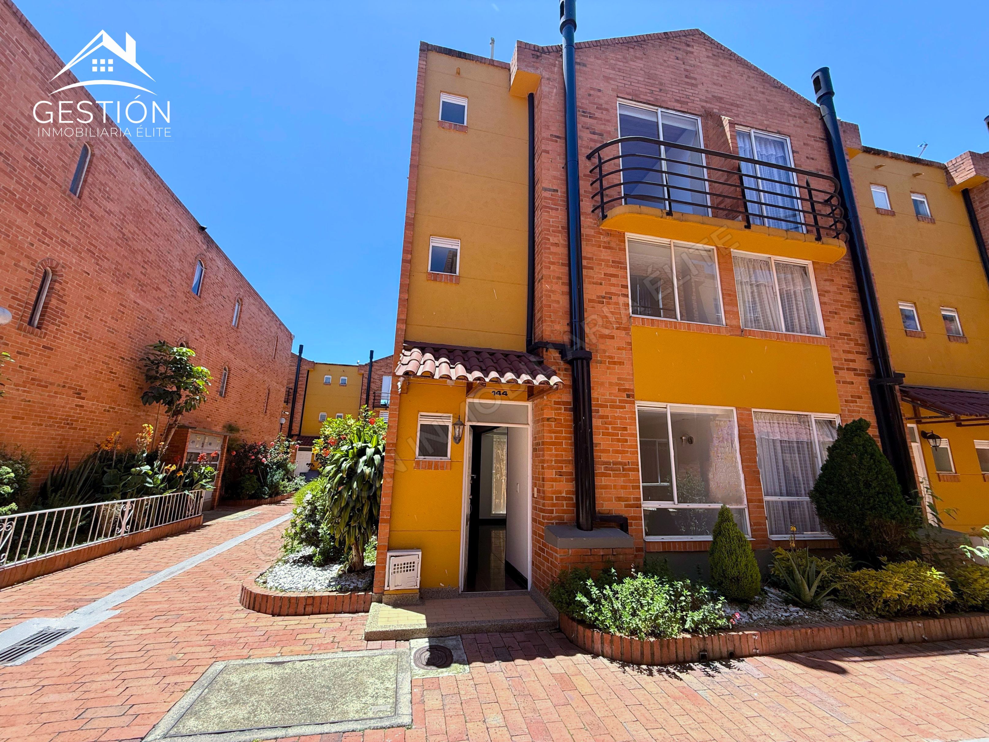 Casa en venta Cundinamarca Funza Siete Trojes 87 m2 Habitaciones 3 Baños 2 Garajes 1 Precio $350000000