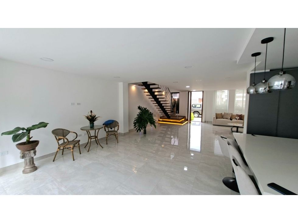 Casa en arriendo Antioquia Rionegro Rionegro 224 m2 Habitaciones 2 Baños 3 Garajes 2 Precio $7500000