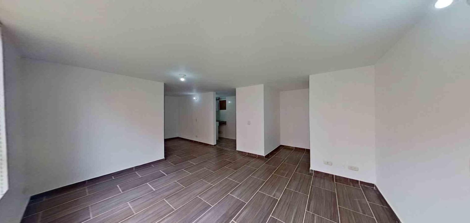 Apartamento en venta Cundinamarca Soacha Cr La Grandeza Et Iii 55 m2 Habitaciones 3 Baños 2 Garajes 0 Precio $153000000