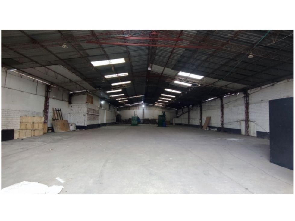 Bodega en arriendo Cundinamarca Bogotá Bogotá 658 m2 Habitaciones 0 Baños 2 Garajes 2 Precio $12500000