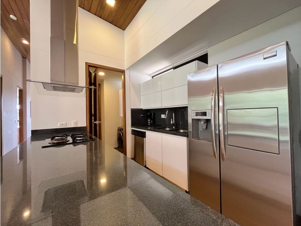 Apartamento en arriendo Antioquia Rionegro Rionegro 137 m2 Habitaciones 2 Baños 3 Garajes 2 Precio $10400000