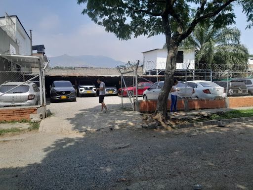 Lote en arriendo Valle Del Cauca Cali Vipasa 20 m2 Habitaciones 0 Baños 1 Garajes 15 Precio $3500000