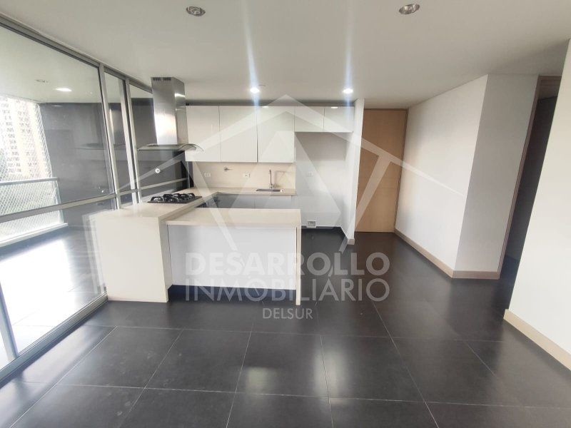 Apartamento en arriendo Antioquia Medellín San Miguel 90 m2 Habitaciones 2 Baños 2 Garajes 2 Precio $5600000