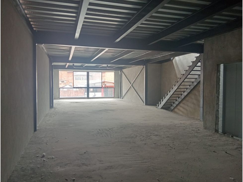 Bodega en arriendo Antioquia Medellín La Milagrosa 160 m2 Habitaciones 0 Baños 1 Garajes 0 Precio $6500000