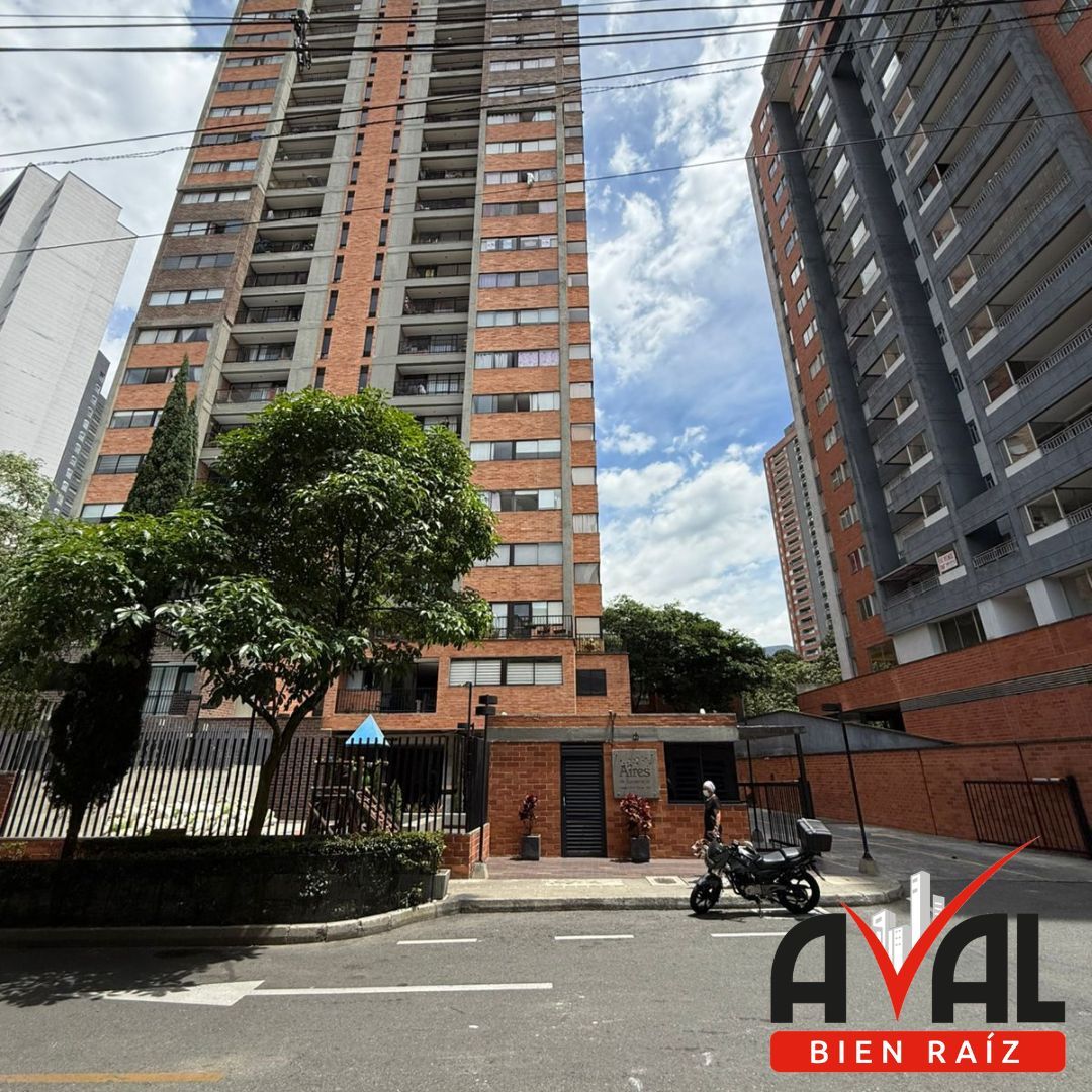 Apartamento en arriendo Antioquia Itagüí Ditaires 80 m2 Habitaciones 3 Baños 2 Garajes 1 Precio $2400000