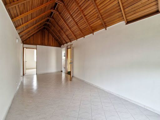 Apartamento en arriendo Antioquia Envigado Milan Condominios 74 m2 Habitaciones 3 Baños 2 Garajes 1 Precio $2700000