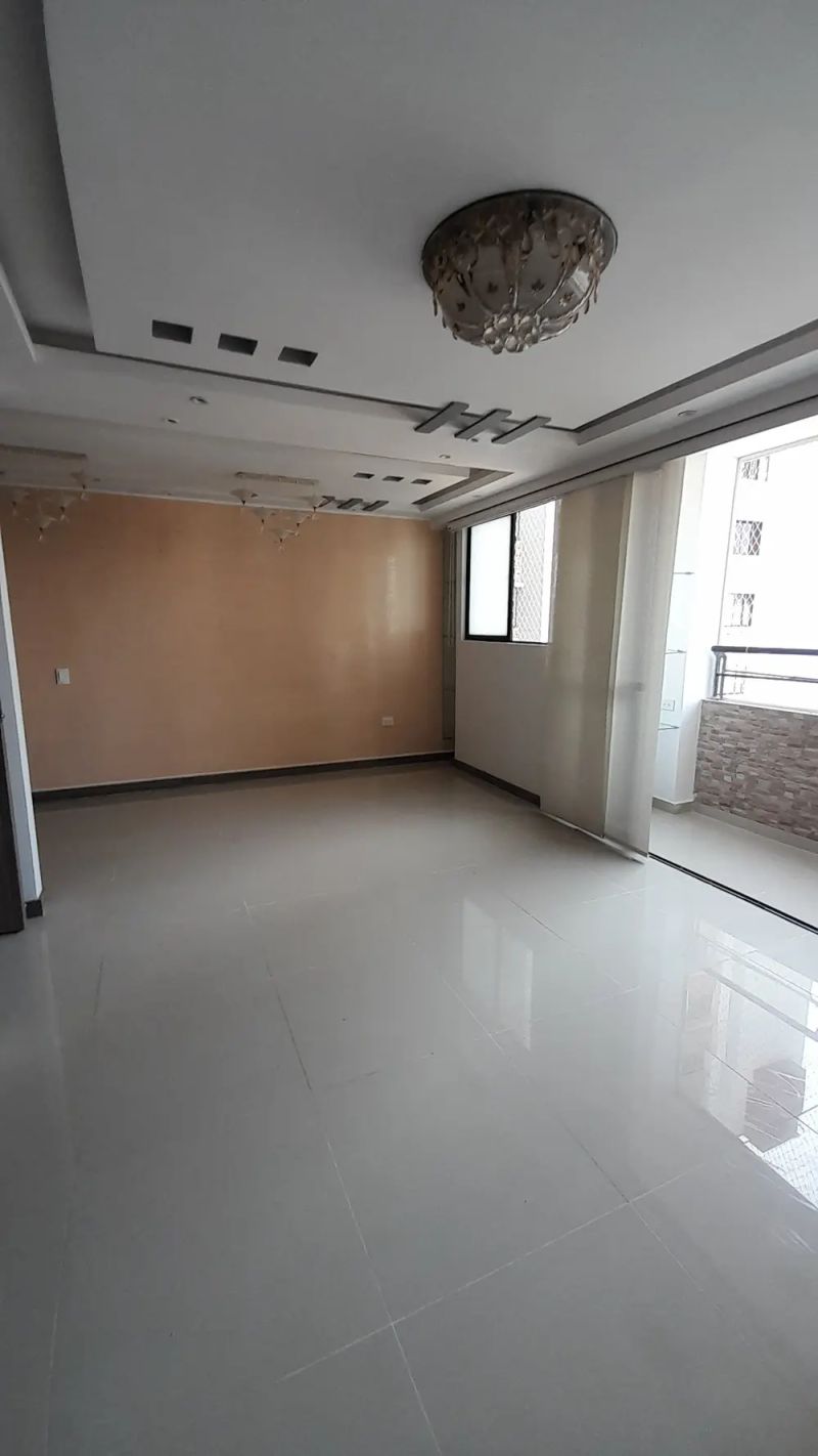 Apartamento en venta Santander Floridablanca Prados De Laurentina 83 m2 Habitaciones 3 Baños 2 Garajes 1 Precio $240000000