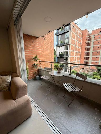 Apartaestudio en arriendo Antioquia Medellín Rosales 44 m2 Habitaciones 1 Baños 2 Garajes 1 Precio $3000000