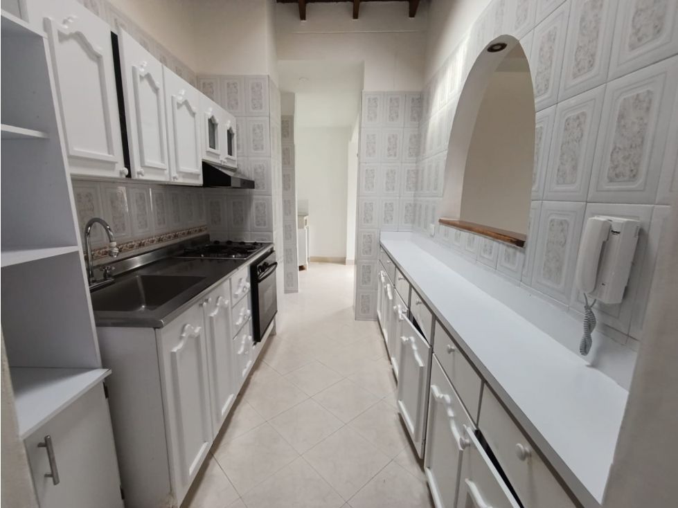 Apartamento en venta Antioquia Envigado Zona Centro 94 m2 Habitaciones 2 Baños 2 Garajes 0 Precio $530000000