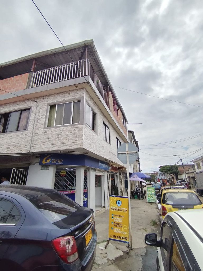Casa en venta Valle Del Cauca Cali Saavedra Galindo 260 m2 Habitaciones 3 Baños 3 Garajes 0 Precio $700000000
