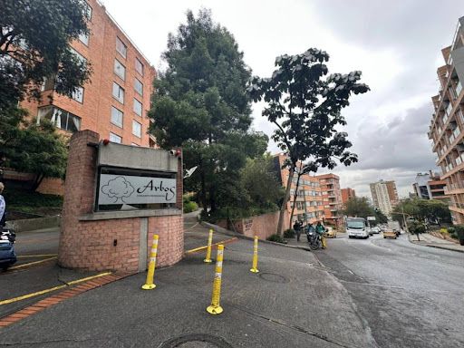 Apartaestudio en arriendo Cundinamarca Bogotá Pardo Rubio 60 m2 Habitaciones 1 Baños 2 Garajes 1 Precio $3600000