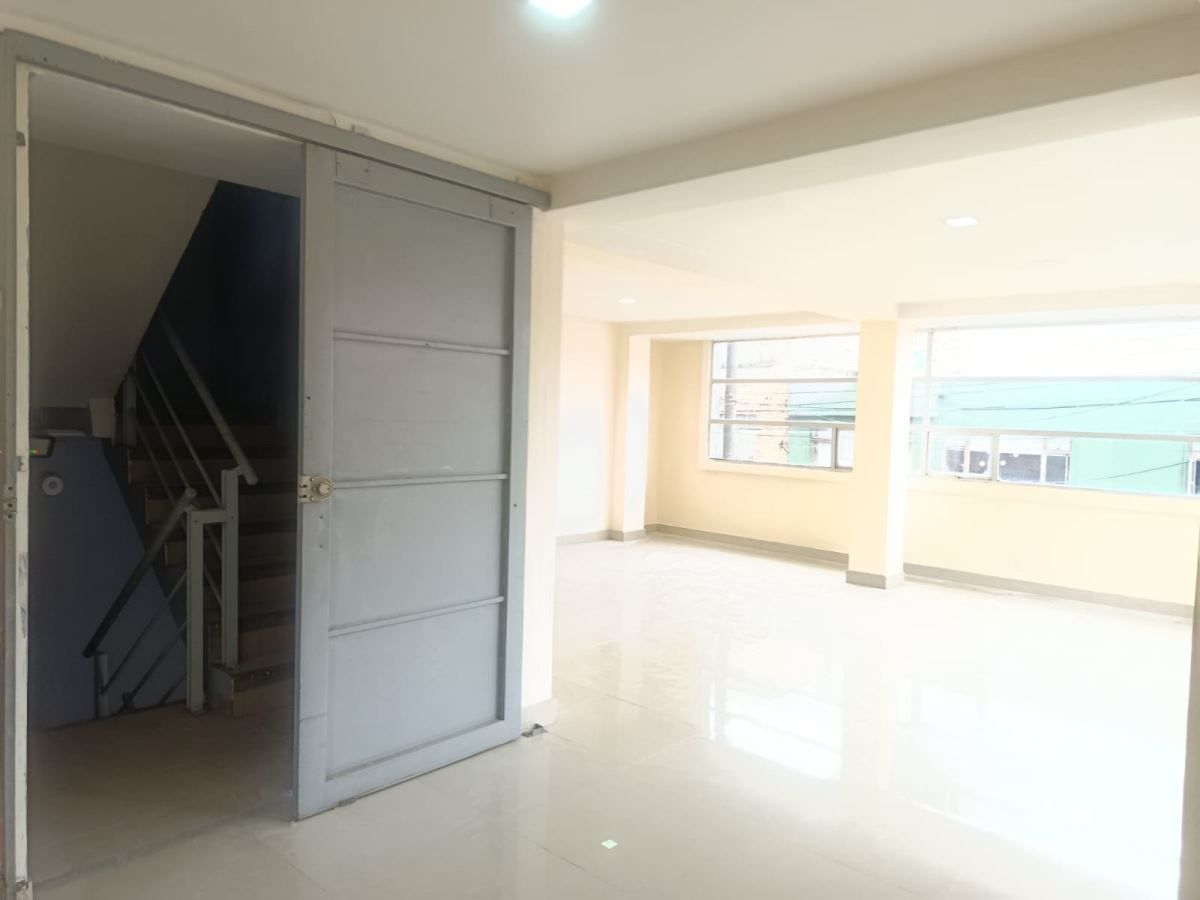 Local en arriendo Cundinamarca Bogotá Santa Rosa 50 m2 Habitaciones 0 Baños 1 Garajes 0 Precio $1950000