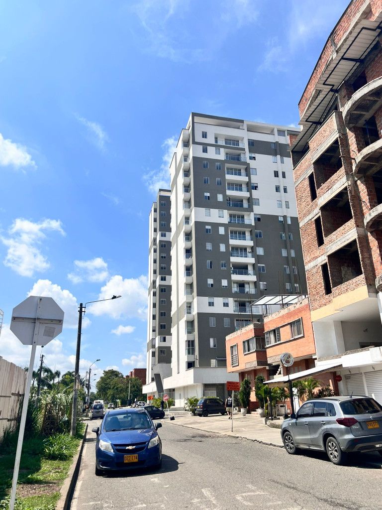 Apartamento en venta Valle Del Cauca Cali Lili 116 m2 Habitaciones 3 Baños 2 Garajes 1 Precio $580000000