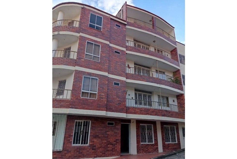 Apartamento en venta Santander San Gil Centro 101 m2 Habitaciones 3 Baños 2 Garajes 1 Precio $240000000