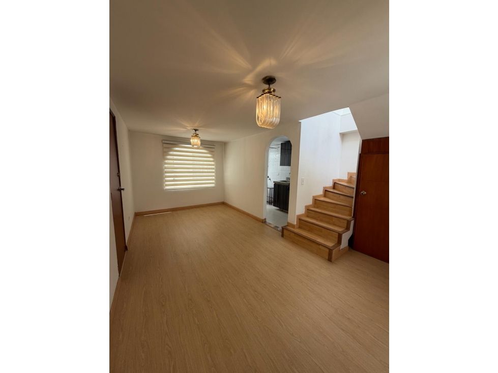 Apartamento en venta Cundinamarca Bogotá María Cristina 57 m2 Habitaciones 3 Baños 2 Garajes 1 Precio $395000000