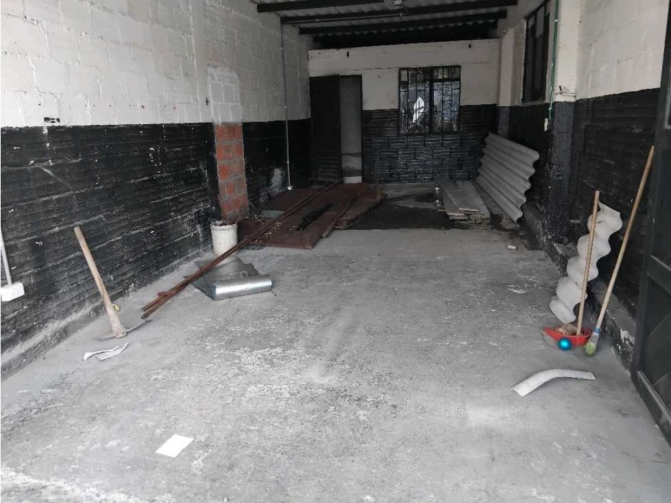 Bodega en arriendo Caldas Manizales Manizales 50 m2 Habitaciones 0 Baños 1 Garajes 2 Precio $1000000