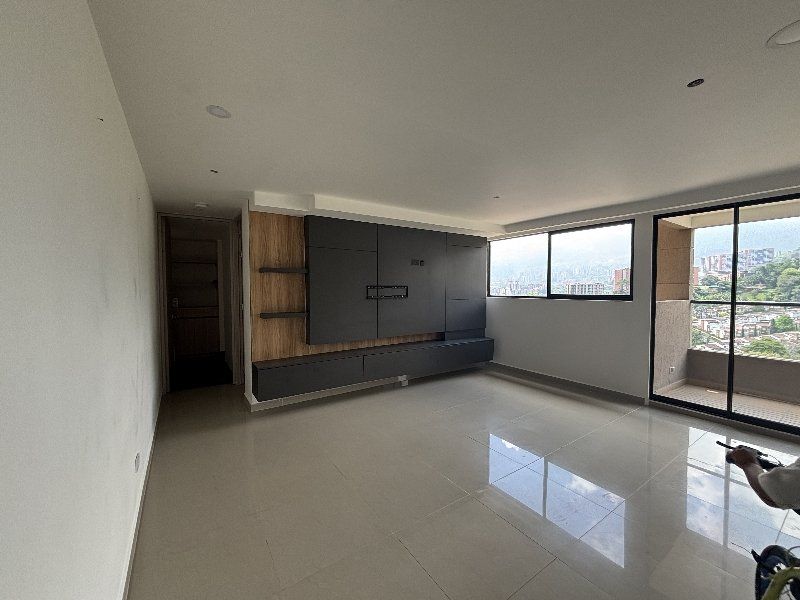 Apartamento en arriendo Antioquia Sabaneta Las Casitas 80 m2 Habitaciones 2 Baños 2 Garajes 0 Precio $3600000