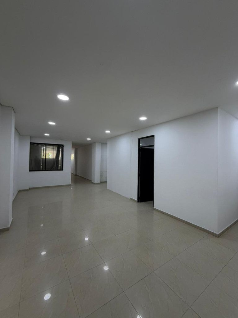 Oficina en arriendo Bolívar Cartagena Pie Del Cerro 120 m2 Habitaciones 0 Baños 1 Garajes 0 Precio $1900000