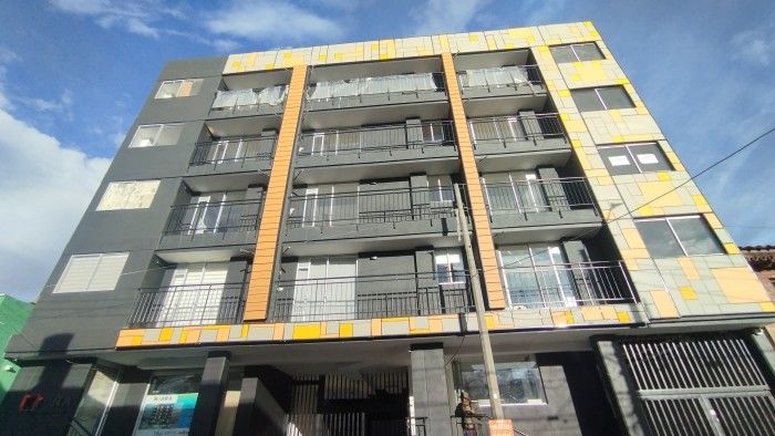 Apartamento en arriendo Cundinamarca Bogotá La Granja 48 m2 Habitaciones 2 Baños 1 Garajes 1 Precio $2000000