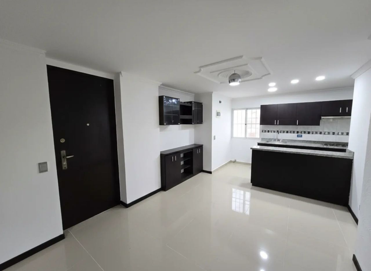 Apartamento en arriendo Antioquia Medellín Villa Carlota 85 m2 Habitaciones 3 Baños 2 Garajes 1 Precio $4300000