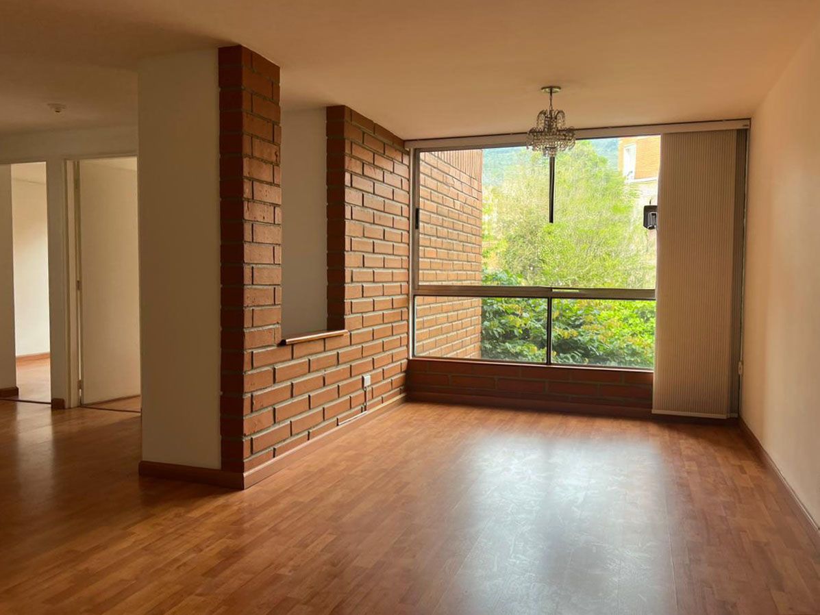 Apartamento en arriendo Antioquia Envigado Pontevedra 97 m2 Habitaciones 3 Baños 2 Garajes 1 Precio $3500000