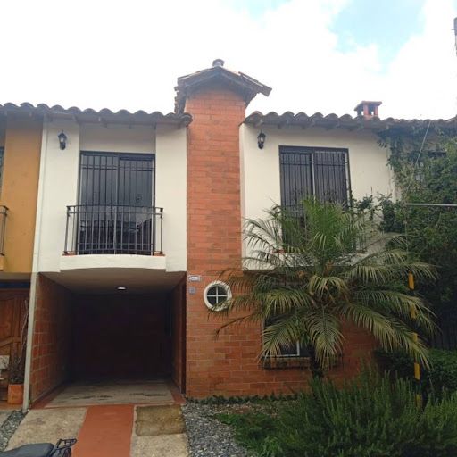 Casa en arriendo Antioquia La Ceja San Cayetano 125 m2 Habitaciones 2 Baños 2 Garajes 1 Precio $2500000