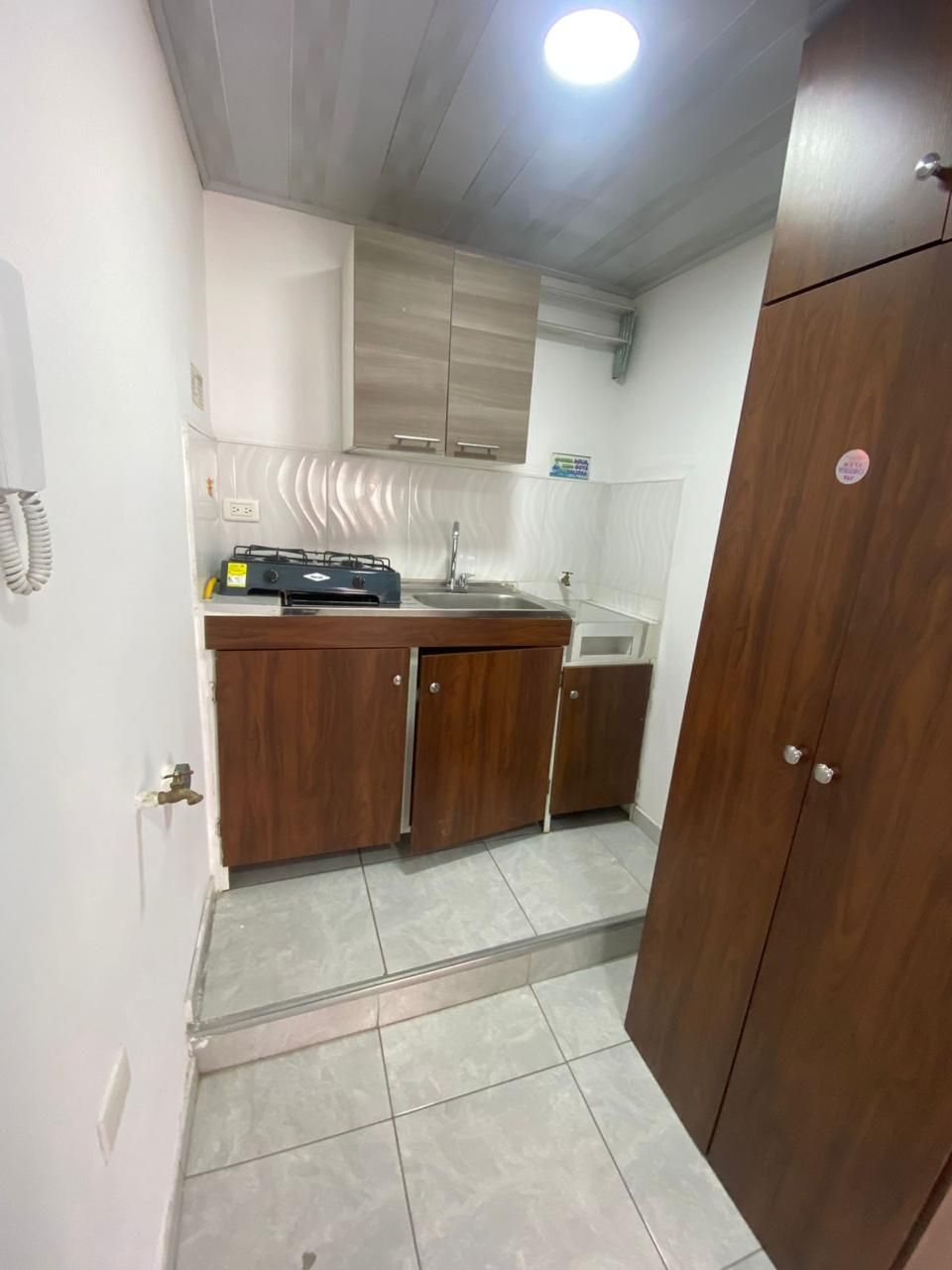 Apartaestudio en arriendo Antioquia Medellín Las Mercedes 20 m2 Habitaciones 1 Baños 1 Garajes 0 Precio $1190000