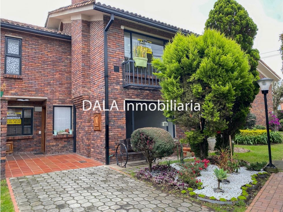 Casa en arriendo Cundinamarca Chía Ibaro 168 m2 Habitaciones 4 Baños 4 Garajes 2 Precio $3100000