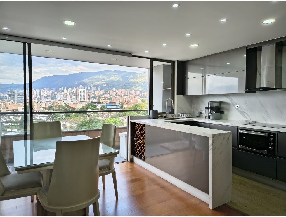 Apartamento en venta Antioquia Envigado La Paz 80 m2 Habitaciones 2 Baños 2 Garajes 2 Precio $720000000