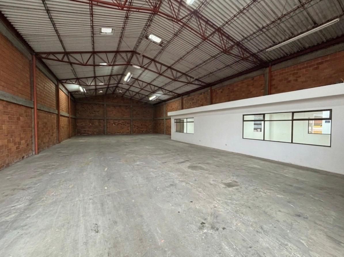Bodega en arriendo Risaralda Dosquebradas Santa Isabel Et I 500 m2 Habitaciones 0 Baños 2 Garajes 1 Precio $14280000