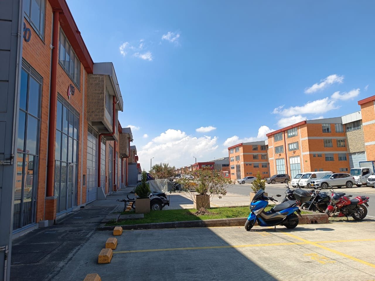 Bodega en arriendo Cundinamarca Cota Br Villa Imelda 390 m2 Habitaciones 0 Baños 4 Garajes 2 Precio $15000000