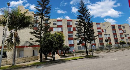 Apartamento en arriendo Cundinamarca Bogotá Gran América 60 m2 Habitaciones 3 Baños 2 Garajes 1 Precio $2728100