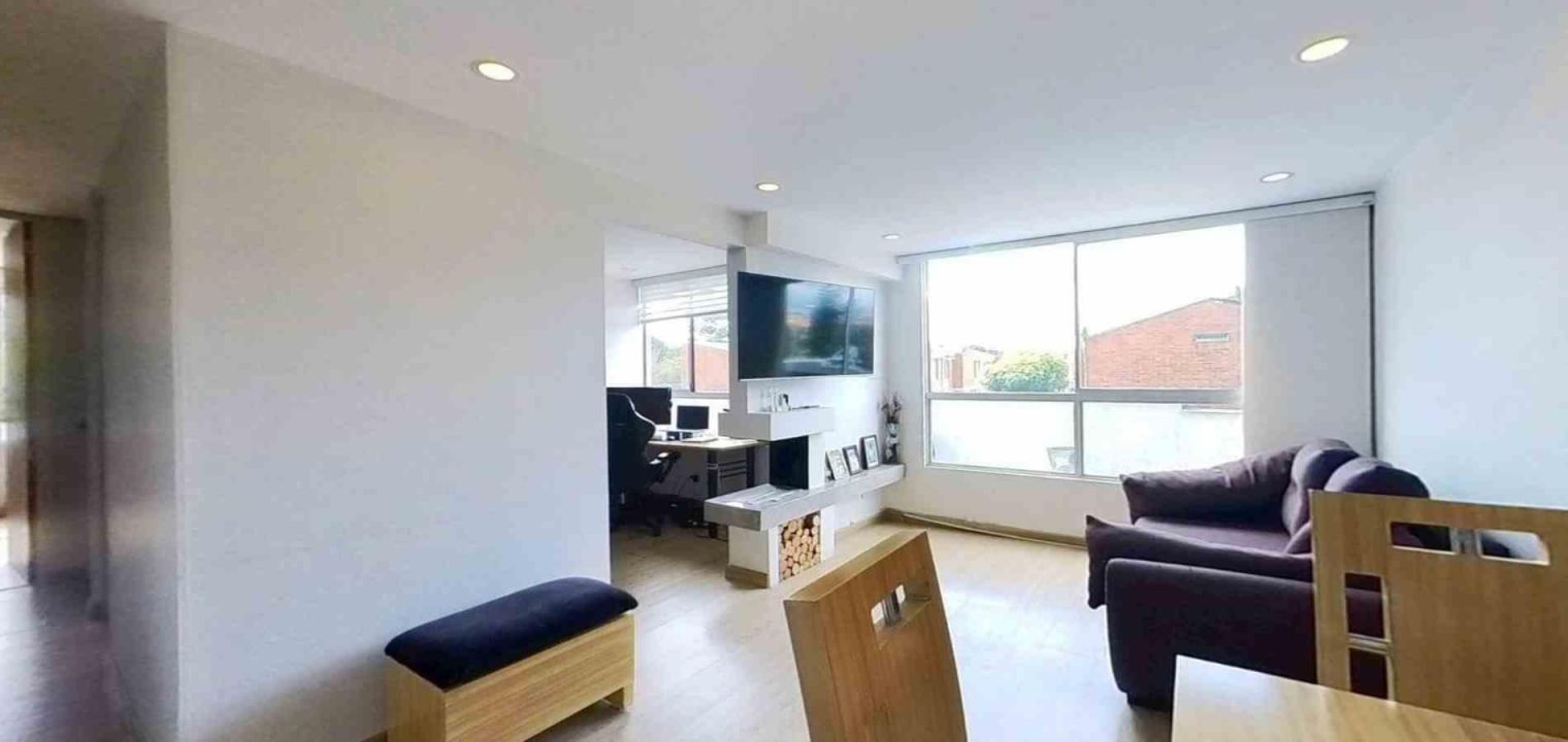 Apartamento en venta Cundinamarca Bogotá Santa Helena 60 m2 Habitaciones 2 Baños 2 Garajes 0 Precio $380000000