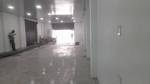 Local en arriendo Valle Del Cauca Cali Santa Elena 133 m2 Habitaciones 0 Baños 1 Garajes 1 Precio $5000000