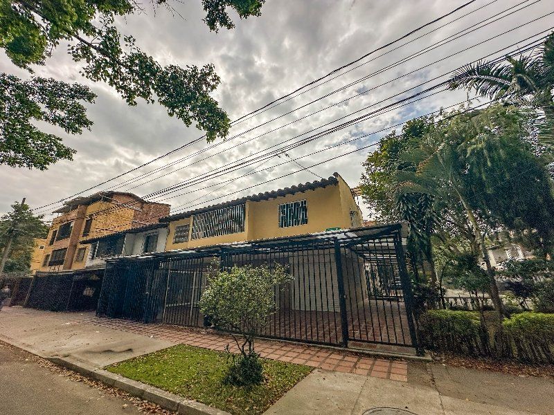 Apartaestudio en arriendo Antioquia Medellín Girardot 25 m2 Habitaciones 1 Baños 1 Garajes 0 Precio $1600000