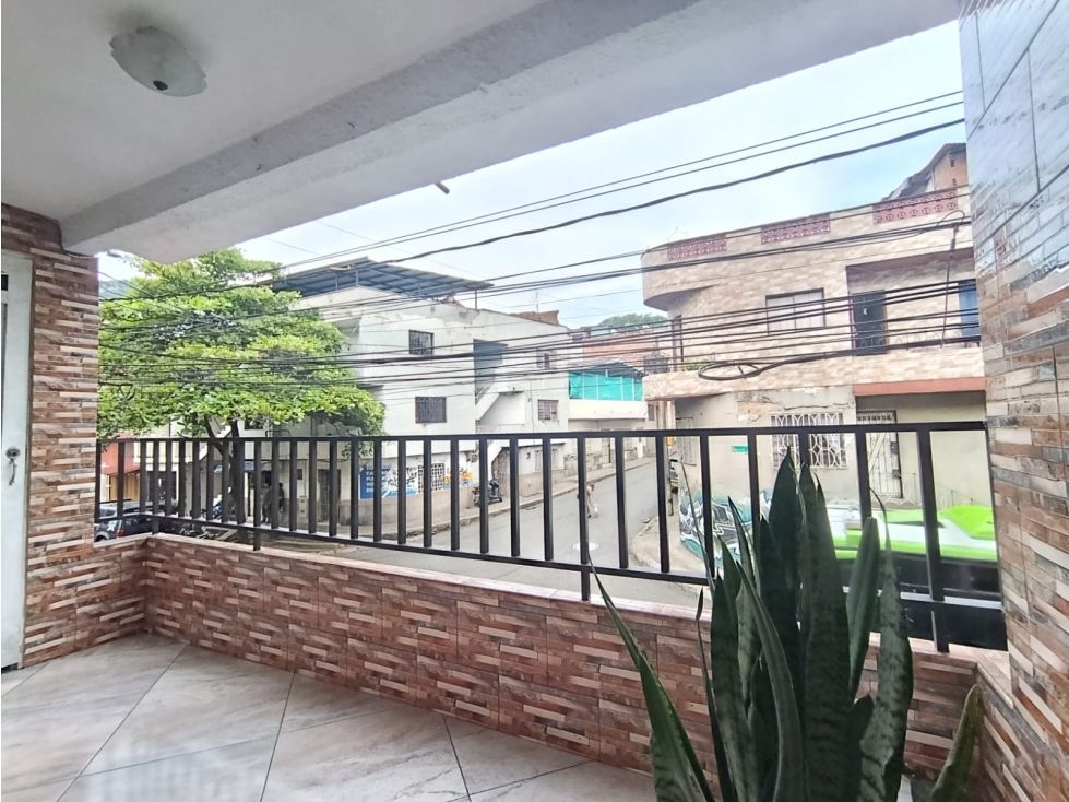 Apartamento en venta Antioquia Medellín Alejandro Echavarria 69 m2 Habitaciones 2 Baños 1 Garajes 0 Precio $320000000