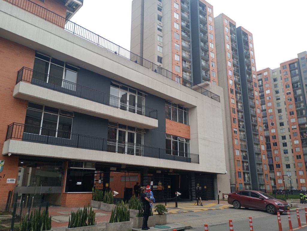 Apartamento en arriendo Cundinamarca Bogotá Centenario 43 m2 Habitaciones 2 Baños 1 Garajes 0 Precio $1274000