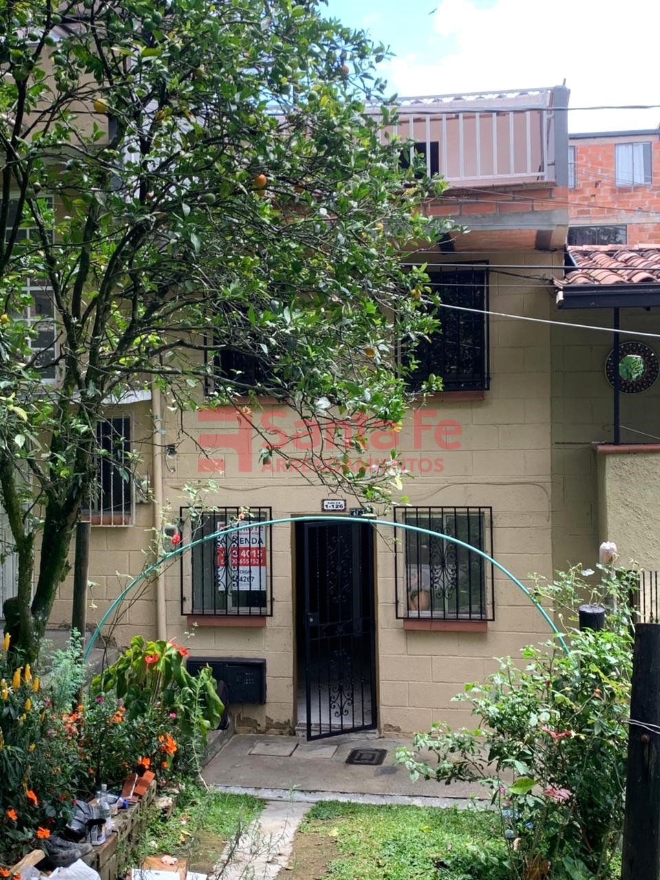 Casa en arriendo Antioquia Medellín Naranjitos 98 m2 Habitaciones 4 Baños 2 Garajes 0 Precio $1450000