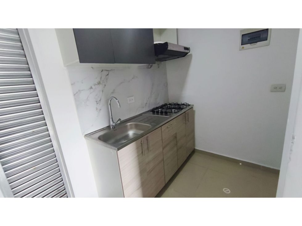 Apartaestudio en arriendo Antioquia Medellín Loma De Los Bernal 50 m2 Habitaciones 1 Baños 1 Garajes 1 Precio $2500000
