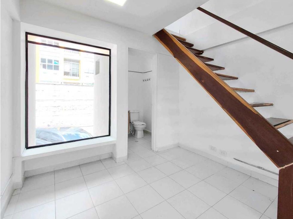 Local en arriendo Antioquia Envigado Pontevedra 20 m2 Habitaciones 0 Baños 1 Garajes 1 Precio $2000000