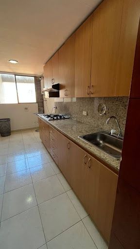 Apartamento en arriendo Antioquia Medellín La Frontera 140 m2 Habitaciones 3 Baños 3 Garajes 2 Precio $8000000