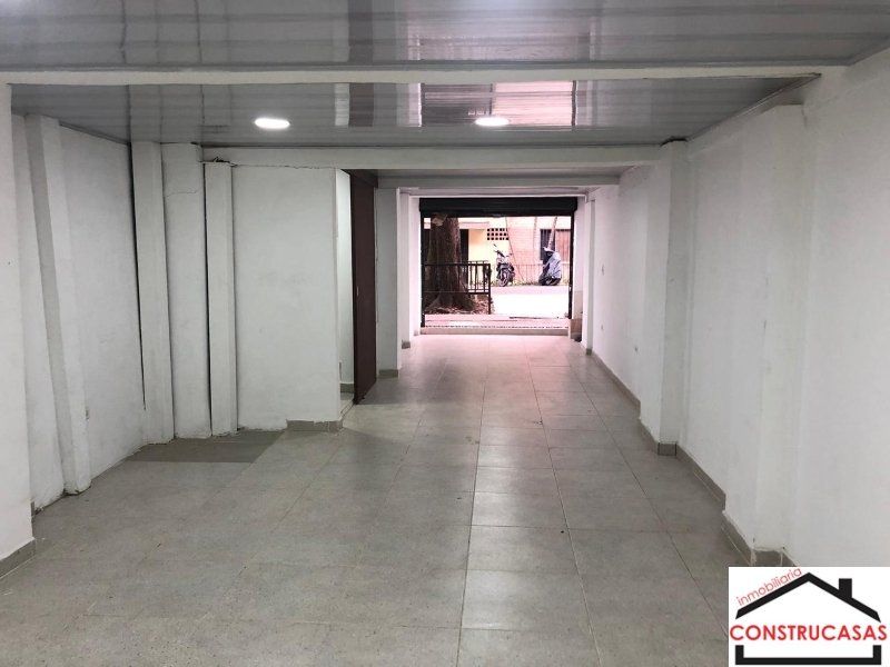 Local en arriendo Antioquia Medellín Prado 60 m2 Habitaciones 0 Baños 2 Garajes 0 Precio $3500000