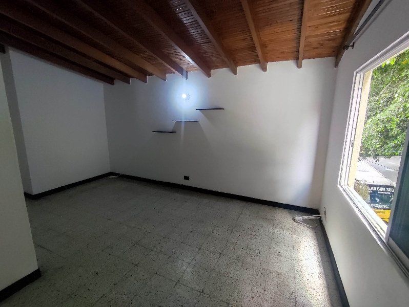 Apartamento en arriendo Antioquia Medellín Urbanizacion Los Laureles 60 m2 Habitaciones 2 Baños 1 Garajes 0 Precio $1800000