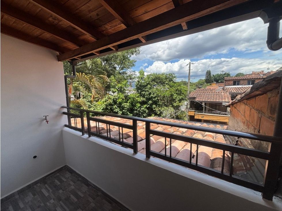 Casa en venta Antioquia Medellín Boyaca 120 m2 Habitaciones 4 Baños 4 Garajes 1 Precio $600000000